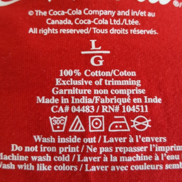 3/$30💥 Coca-Cola Logo Graphic Tee Sequins T-shirt, NWOT - Picture 6 of 7